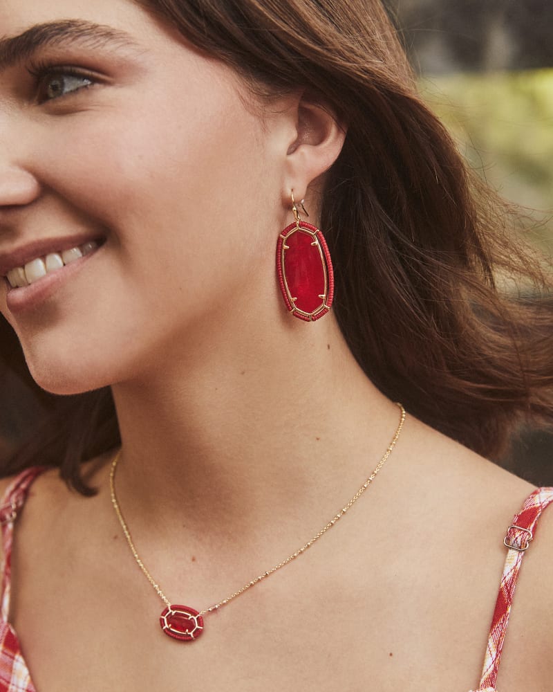 Threaded Elisa Gold Pendant Necklace in Red Illusion image number 1
